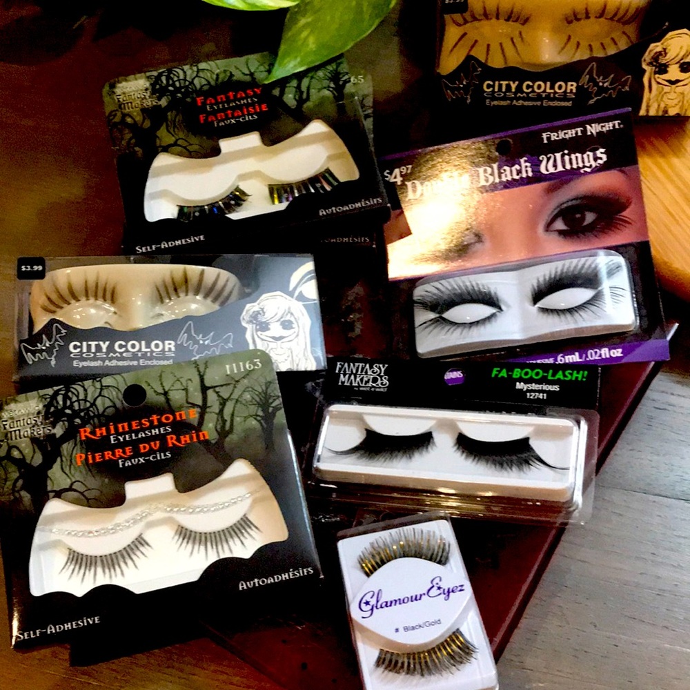 GREAT FOR HALLOWEEN!! Fantasy Eyelashes